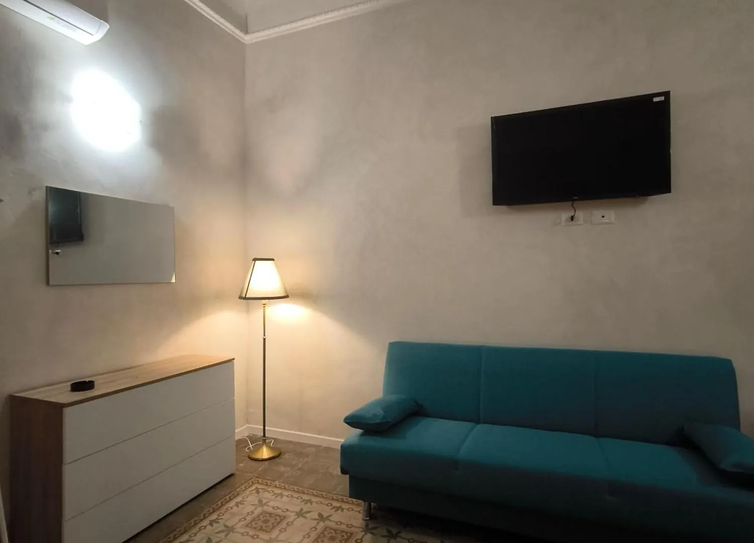 Allegra House Catania 0*,  Italy